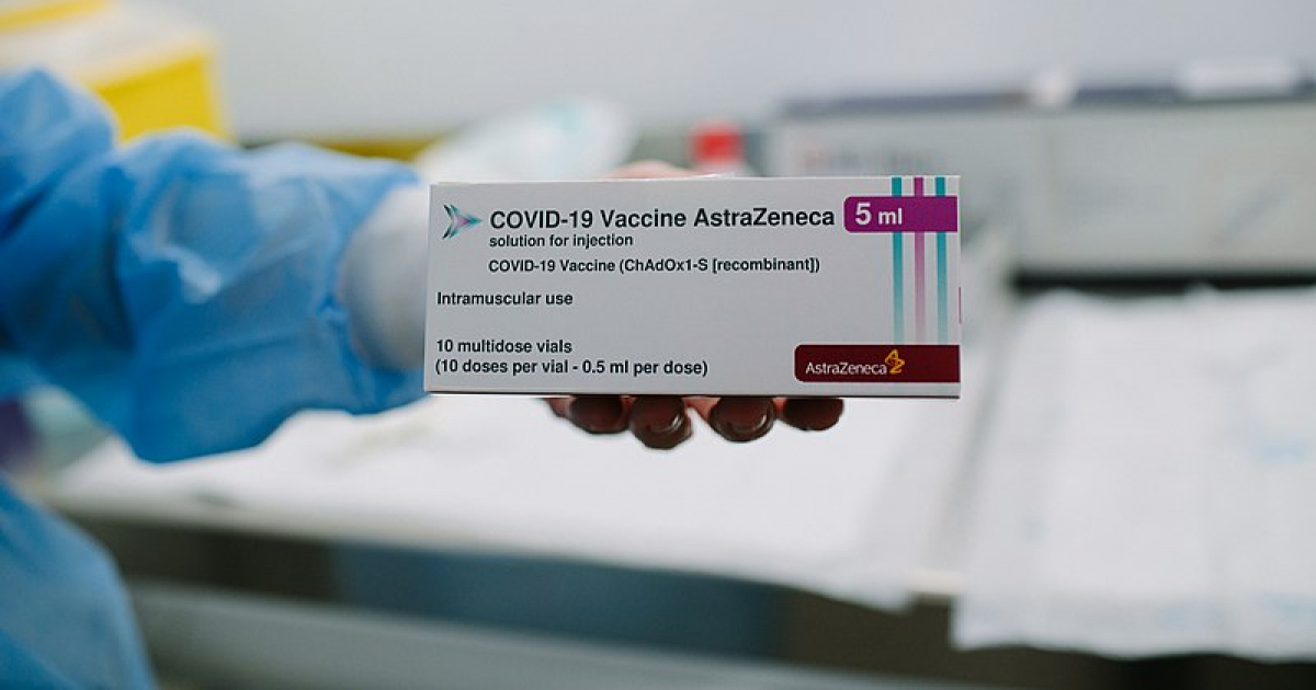 Vacuna Oxford AstraZeneca COVID-19 © Creative Commons