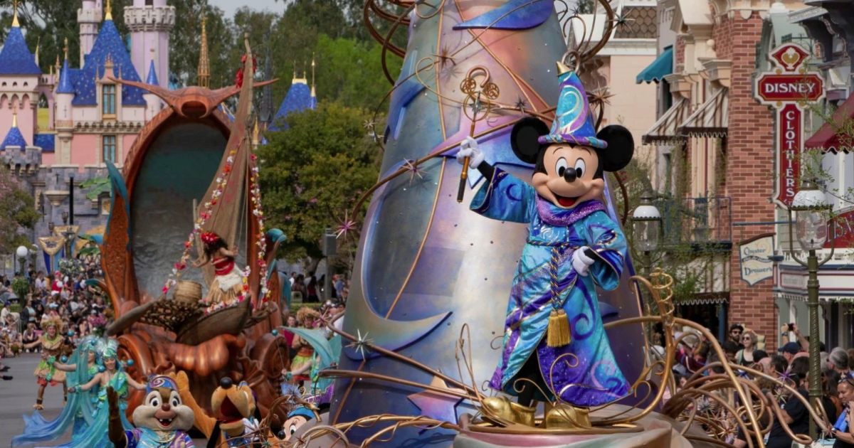 Un desfile en el Disneyland de California el año pasado © Website Disneyland