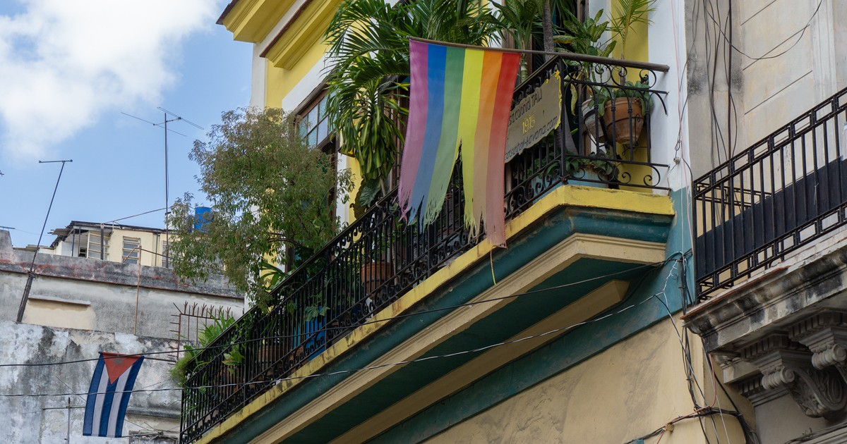 Cuba permitirá que las uniones homosexuales se registren como parejas de hecho. © CiberCuba