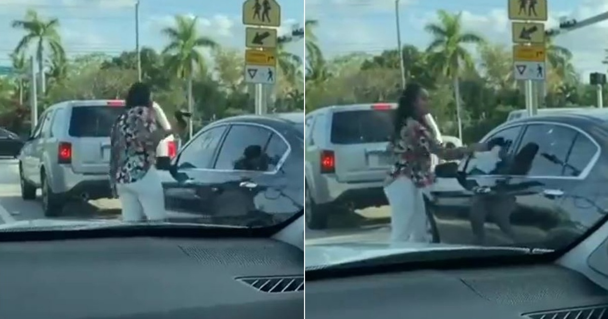Momento en que una mujer arremetió contra un auto a taconazos en un semáforo © Instagram/OnlyinDade
