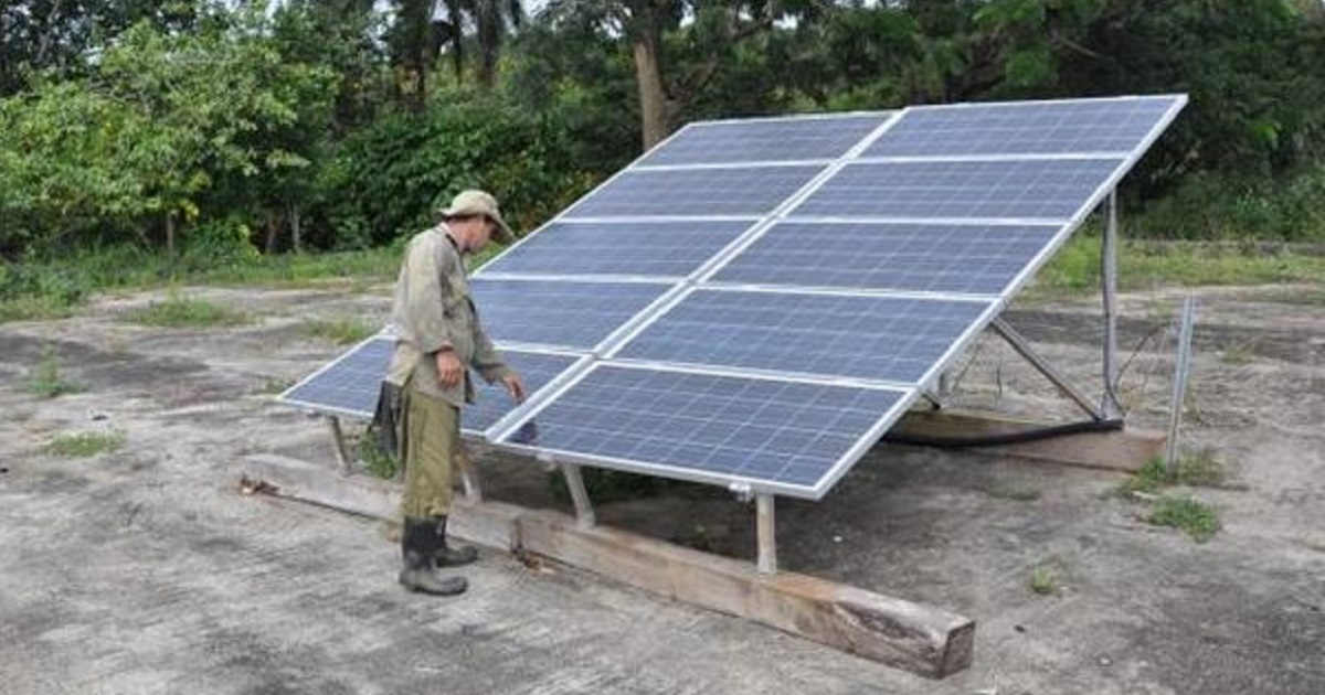 Panel solar en Cuba © Escambray