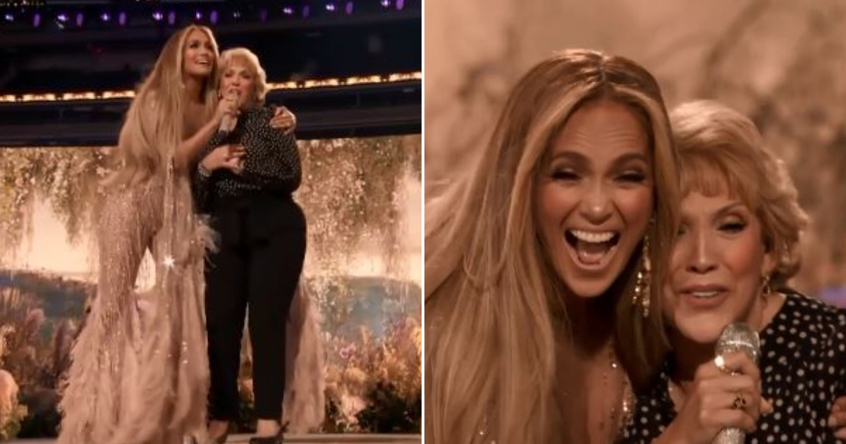 Jennifer Lopez y su madre cantando en el Vax Live © Instagram / Jennifer Lopez