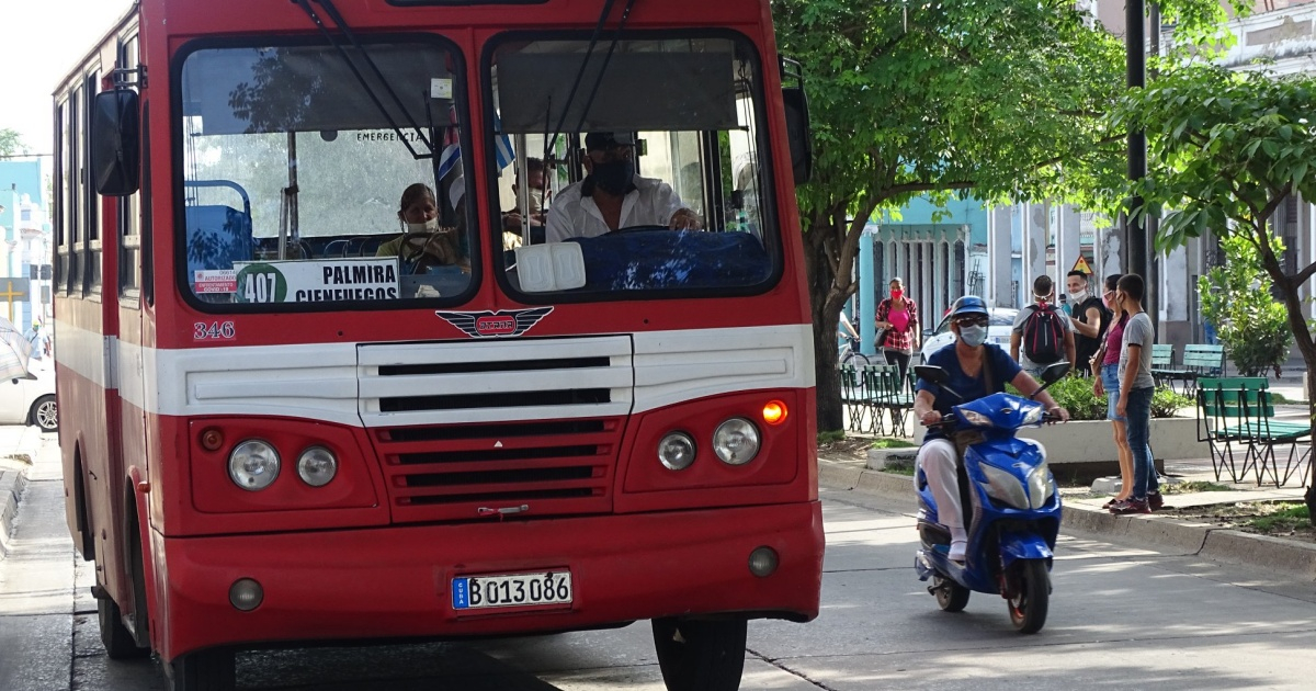 Ómnibus en Cienfuegos © Facebook/Empresa Provincial de Transporte de Cienfuegos