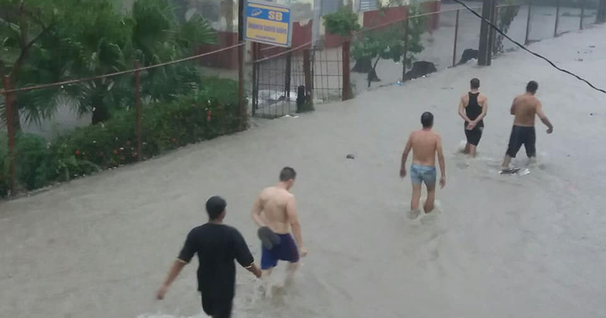 Inundaciones en Holguín © Radio Angulo