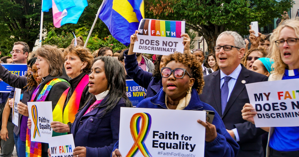 Manifestantes religiosos a favor de la inclusión de parejas del mismo sexo © The Christian Century/Ted Eytan 