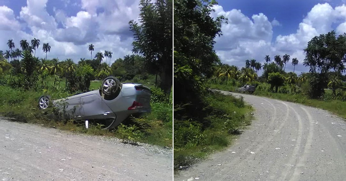 Estado en que quedó el vehículo luego del accidente © Grupo de Facebook / Accidentes Buses & Camiones