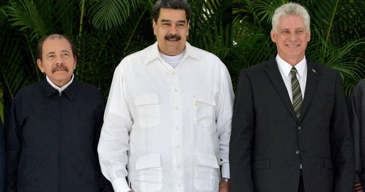 De izda. a drcha:Daniel Ortega, Díaz-Canel y Maduro © Presidencia de Cuba