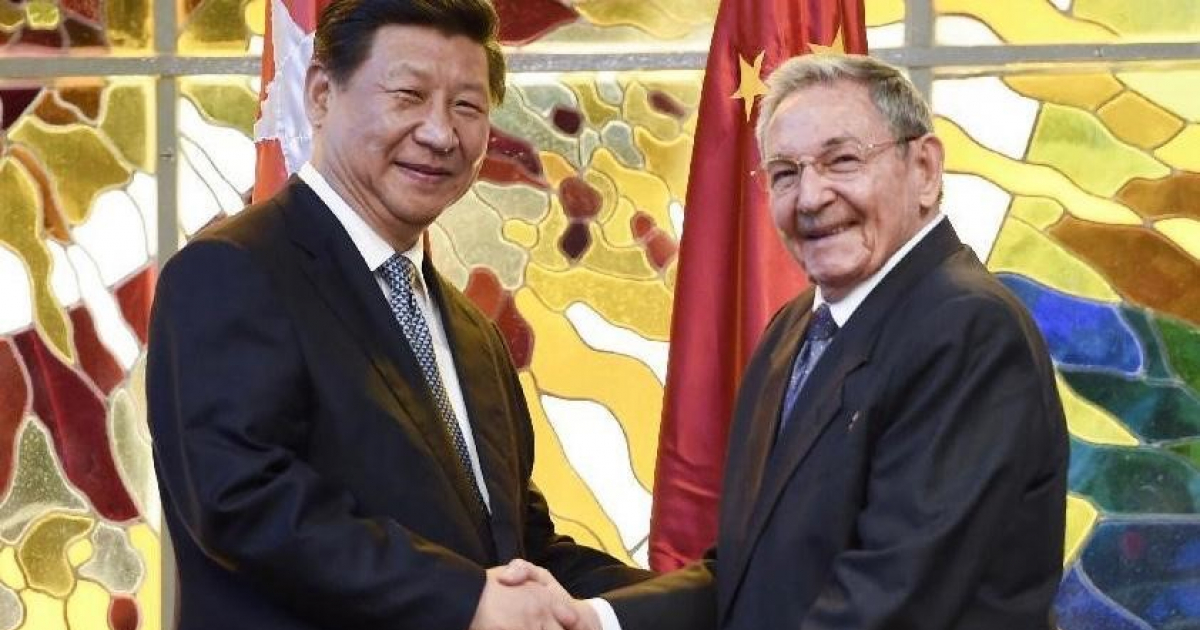 Raúl Castro con el presidente de China y Secretario General del Partido Comunista Chino, Xi Jinping © Twitter / Miguel Díaz-Canel