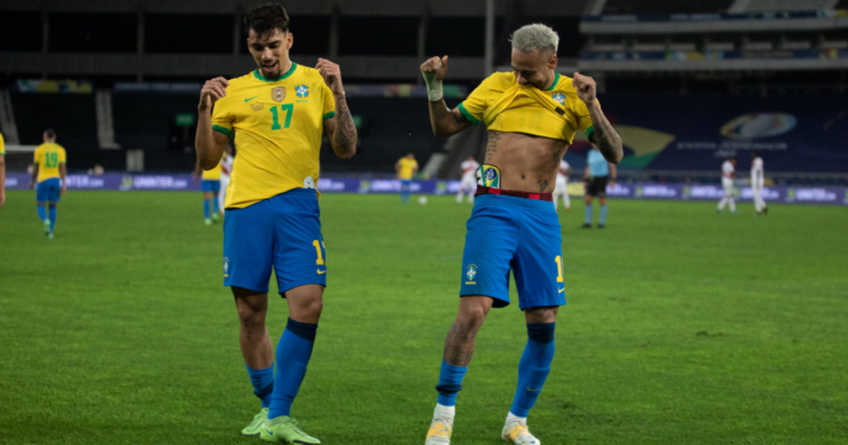 Paquetá (izquierda) y Neymar celebraron con samba © @CBF_Futebol