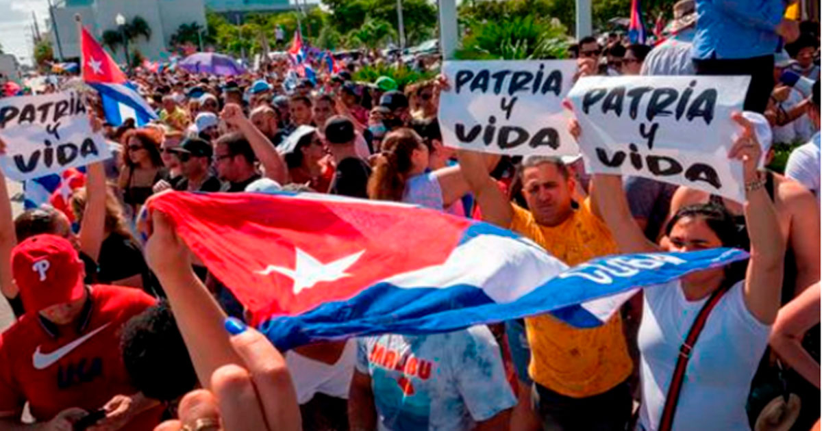 Manifestantes cubanos el 11 de julio © Captura/Diario La República/EFE