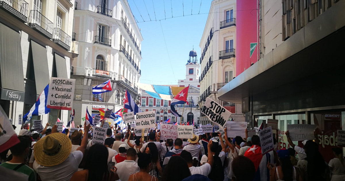 Manifestación por la democracia en Cuba, Madrid © Iván Leon