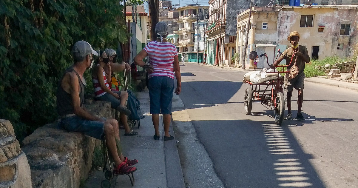 Personas en La Habana (imagen de archivo). © CiberCuba