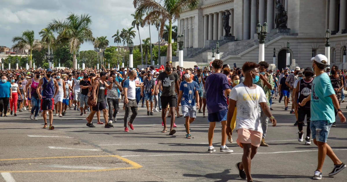 Manifestantes el pasado 11 de julio en Cuba © Facebook / Marcos Evora