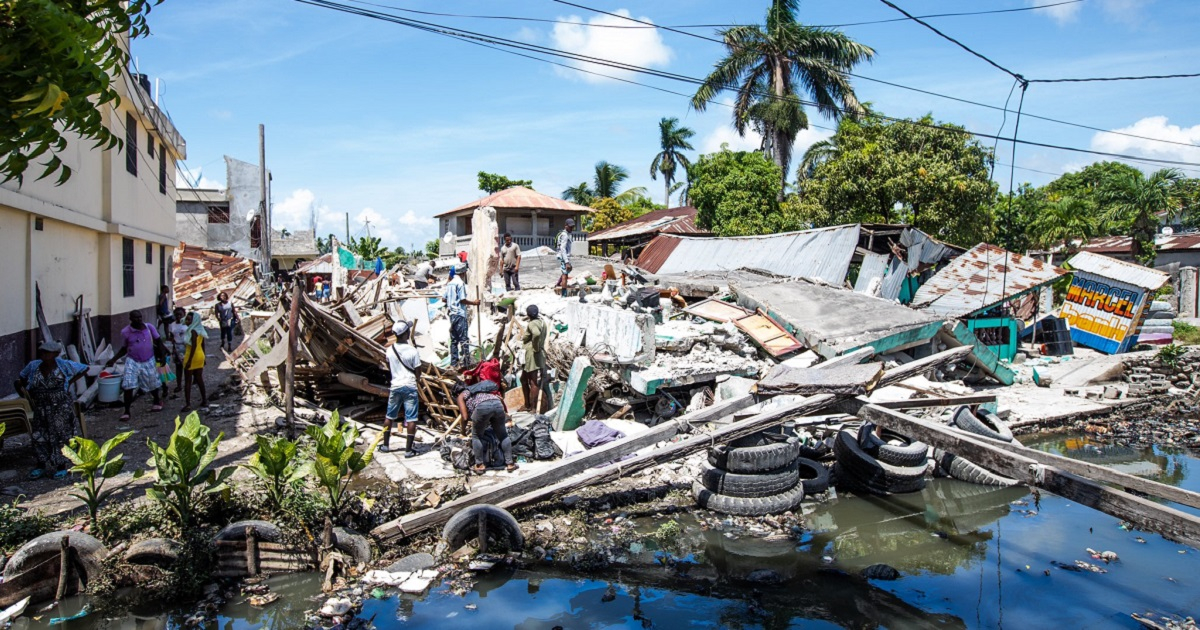 Construcciones destruidas por el terremoto en Haití. © World Vision Lac / Twitter