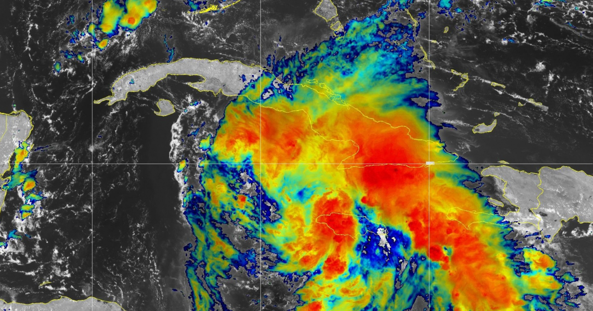 Amplia área de chubascos y lluvias asociadas a la Depresión Tropical Nueve © Twitter/INSMET