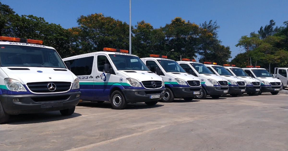 Ambulancias reacondicionadas por MCV Comercial S.A. © Facebook / MCV Comercial S.A.