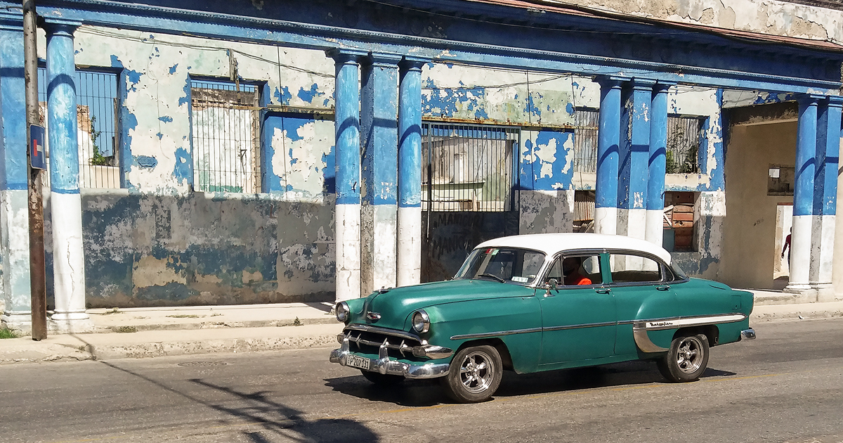 Auto clásico en La Habana (Imagen de referencia) © CiberCuba