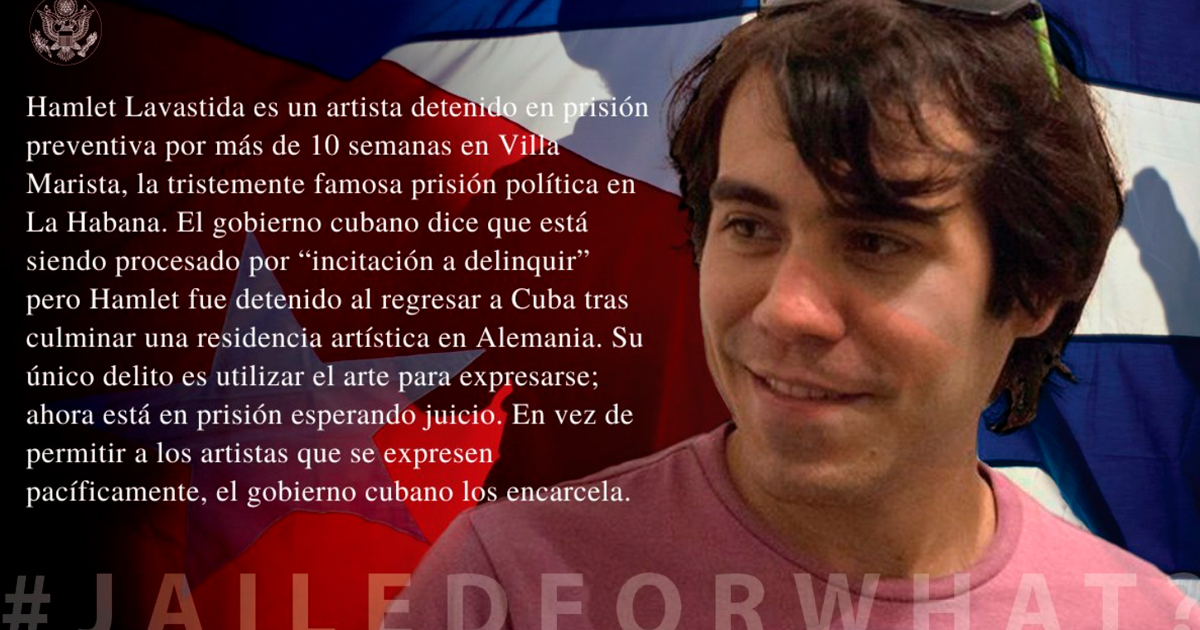 Artista cubano Hamlet Lavastida en campaña JailedForWhat? (¿Preso por qué?) © Twitter/Embajada de Estados Unidos en Cuba