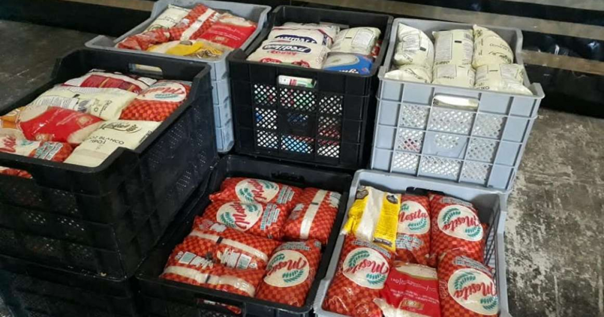 Módulos de alimentos que se están entregando en La Habana © Facebook / Grupo de Alimentos