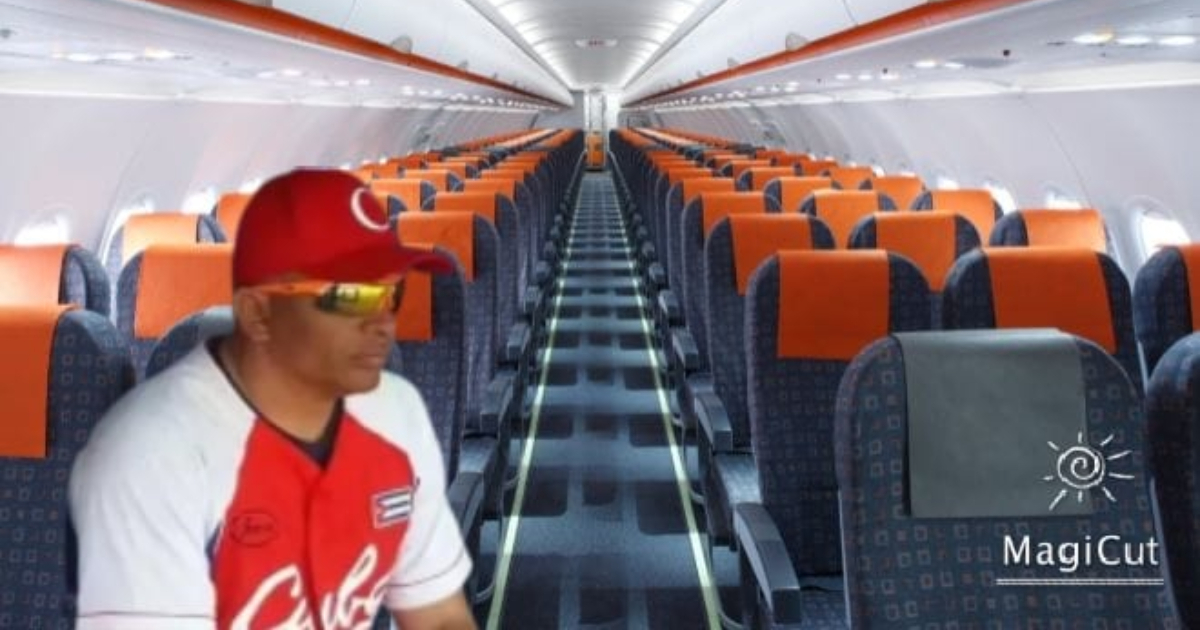 Uno de los memes presenta a Eriel Sánchez, mánager del equipo Cuba, solo en el avión © 