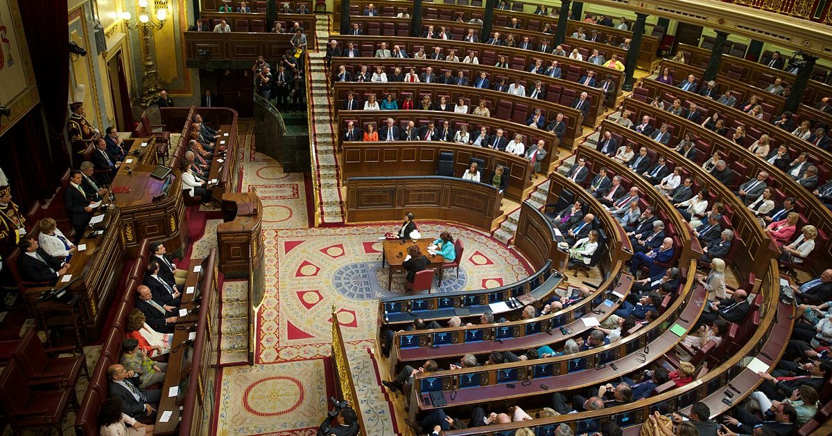Sesión de debate parlamentario en el Congreso español © Wikipedia