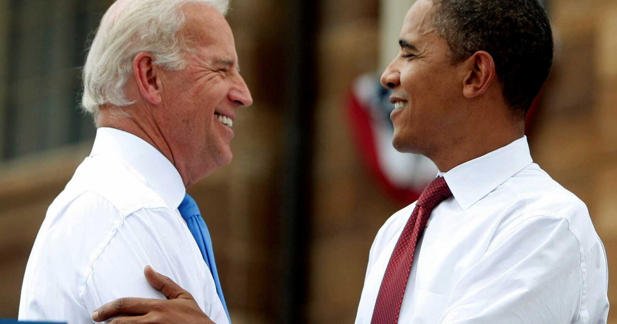 Biden y Obama en una foro de archivo © Flickr/White House