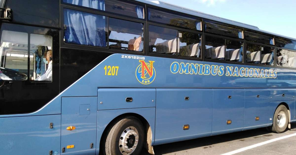 Ómnibus de transporte interprovincial © Foto © Empresa Ómnibus Nacional_Oficial Cuba / Facebook