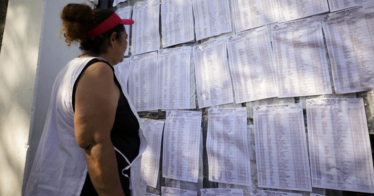 Ciudadana nicaragüense el día de la votación © Twitter / @ajplusespanol