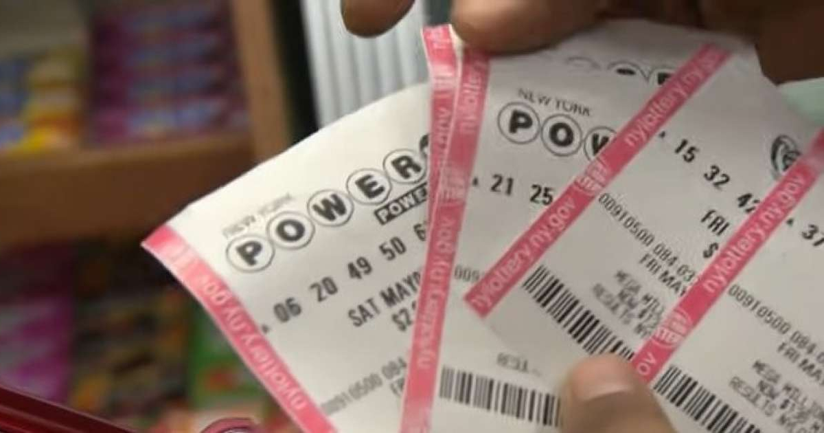 Boletos de lotería del Powerball (Imagen de referencia) © Captura de video de YouTube de Al rojo vivo