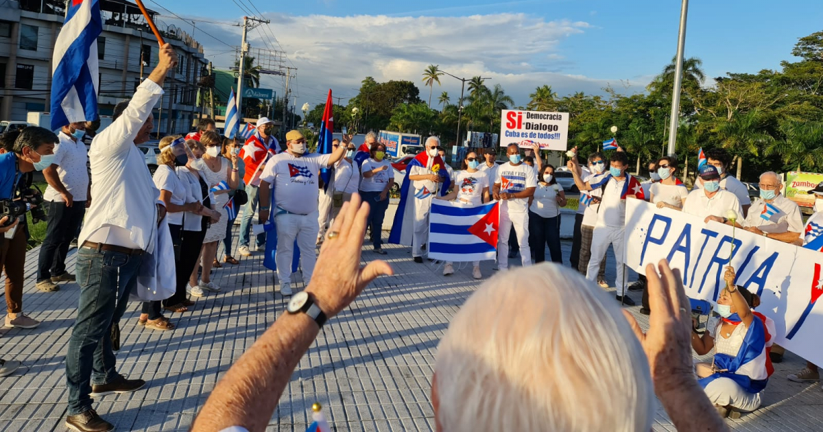 Cubanos en Dominicana el 15N © Raydel Fernández 