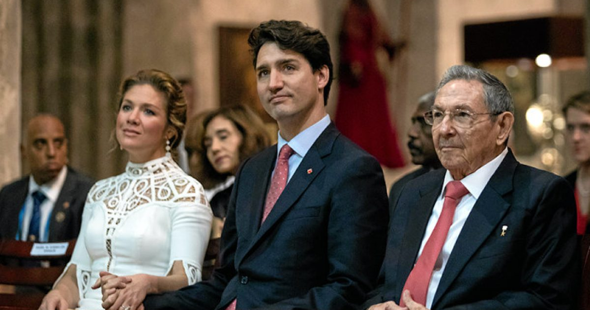 Primer ministro de Canadá, Justin Trudeau y Raúl Castro © Estudios Revolución