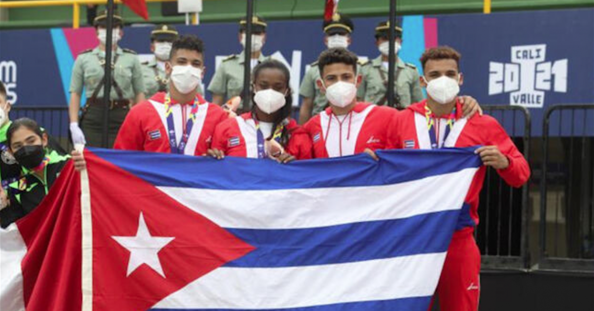 Atletas cubanos asistentes a los juegos © Juventud Rebelde
