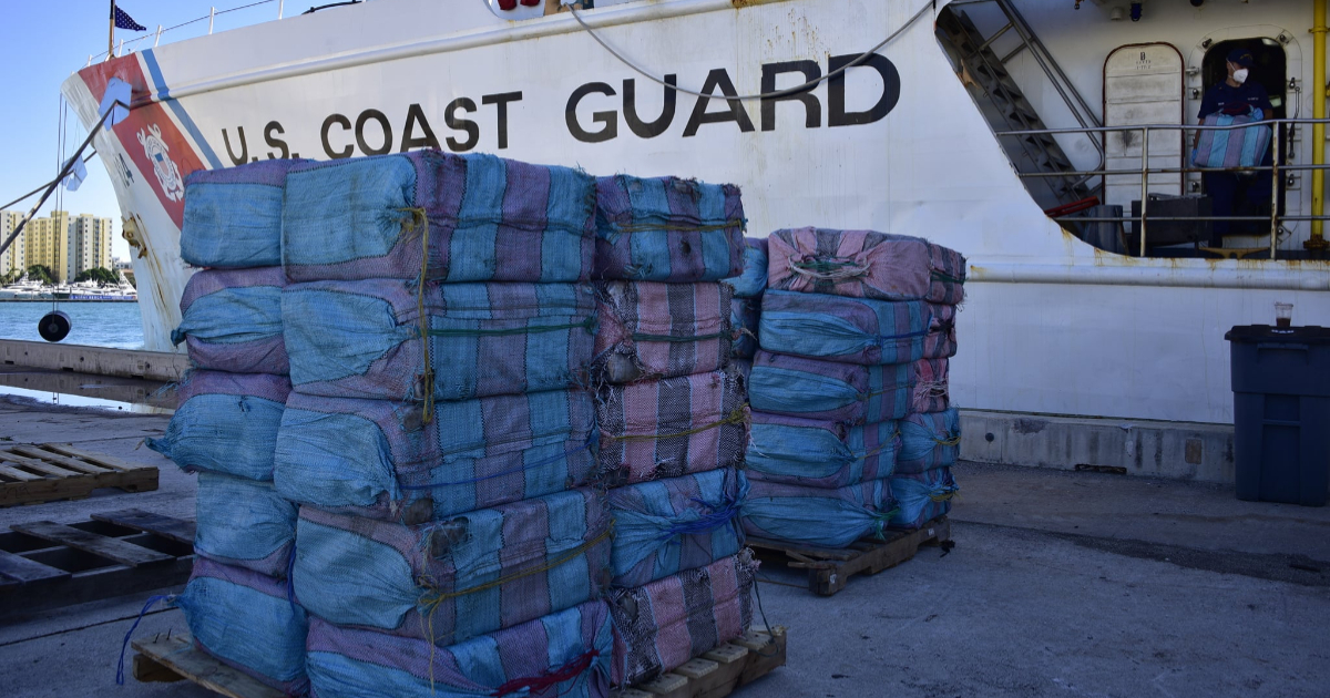 Cargamento de drogas incautadas en el Mar Caribe © Facebook/ US Coast Guard 