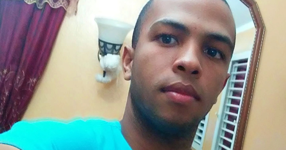 Osvaldo Morales, 22 años, víctima de un asesinato en Cuba © Facebook / Osvaldo Morales