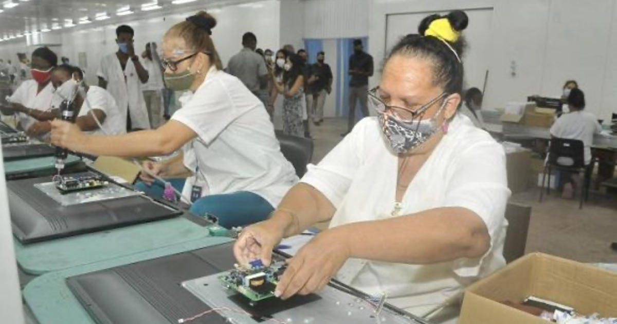 Trabajadoras cubanas © Granma