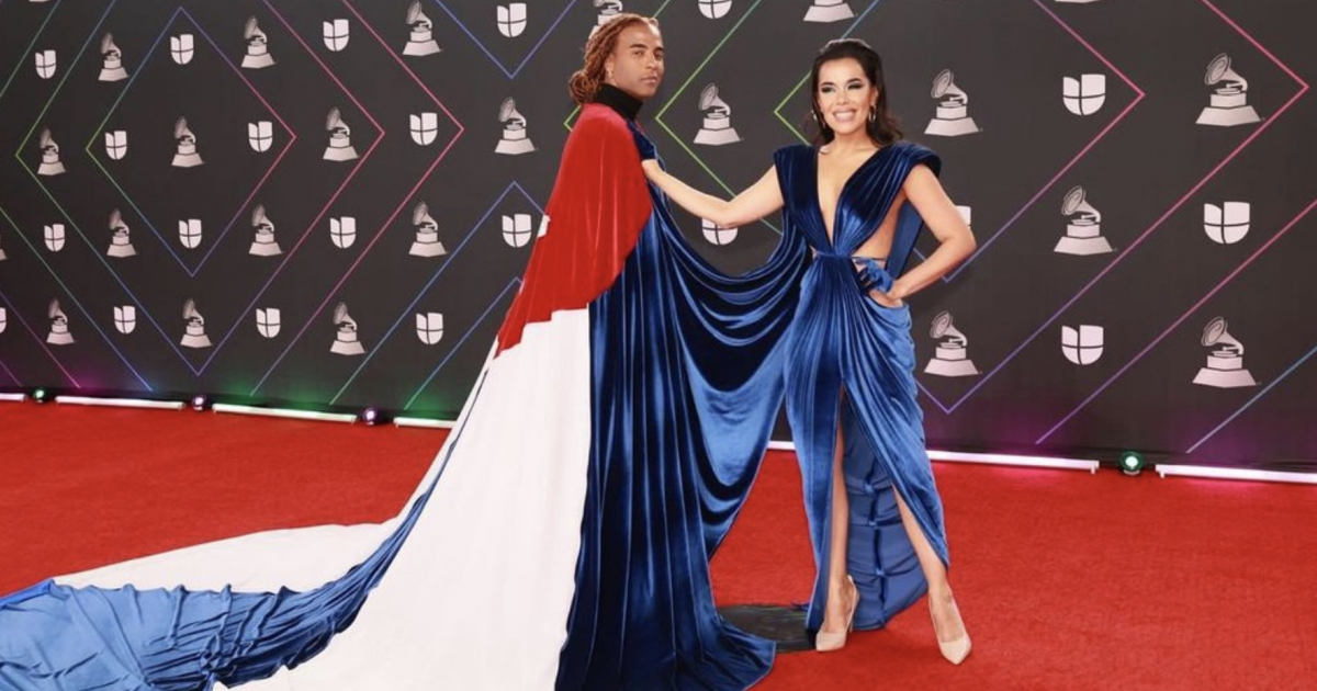 Yotuel Romero y Beatriz Luengo en la alfombra roja de los Latin Grammy © Instagram/ Beatriz Luengo