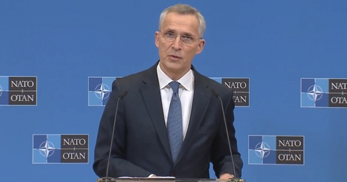 Jens Stoltenberg, secretario general de la OTAN anuncia despliegue de unidades de respuesta © Captura de video. Conferencia de prensa sobre Ucrania, 25 de febrero, 2022.