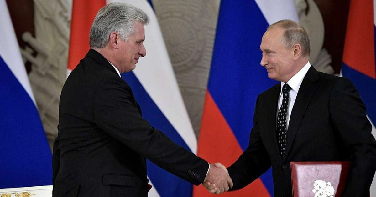 Presidentes de Cuba y Rusia, Díaz-Canel (izda.) y Putin. © Kremlin