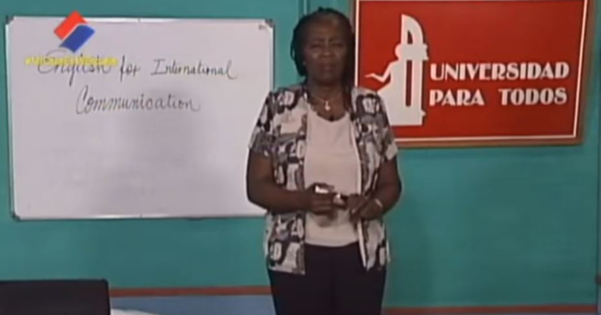 Profesora de Inglés en Cuba, Canal Educativo, Curso de inglés en 2020 © YouTube / Canal EducativoCuba 