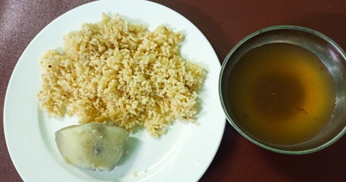 Comida para médicos en hospital de Mayarí, Holguín © Facebook 