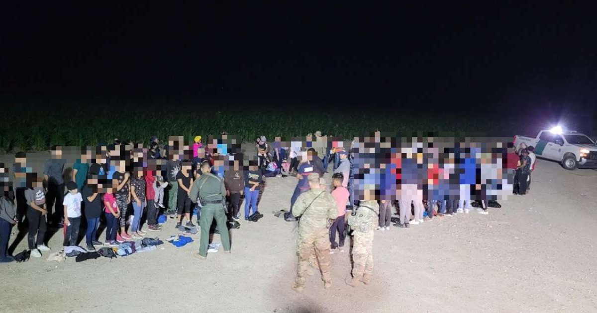 Migrantes detenidos por la Patrulla Fronteriza de EE.UU. © Rio Grande Valley Sector Border Patrol (RGV)