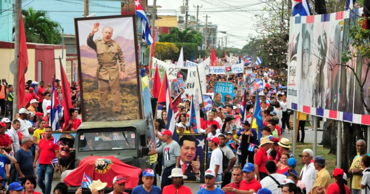 Desfile del Primero de Mayo en Cuba (imagen de referencia) © Escambray/ Vicente Brito 
