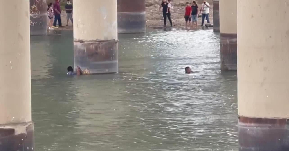 Momento en que un migrante nicaragüense se ahoga en el Río Bravo © Facebook Nicaragua Informa