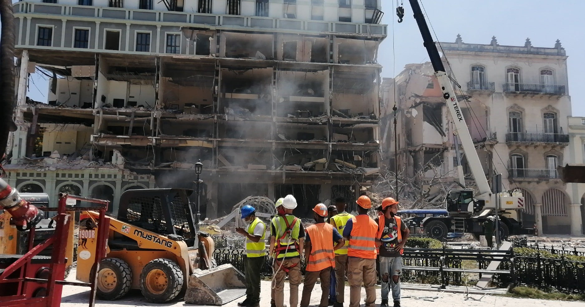 Hotel Saratoga destruido por la explosión © Facebook / Granma 