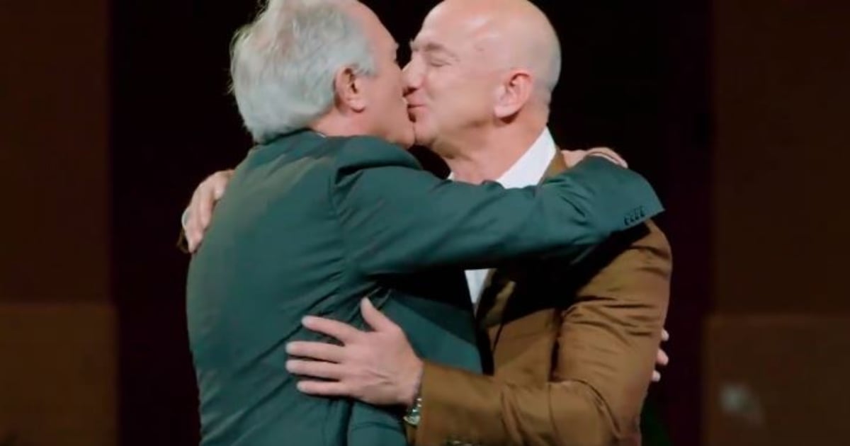 Jeff Bezos y su padre © Instagram / Jeff Bezos