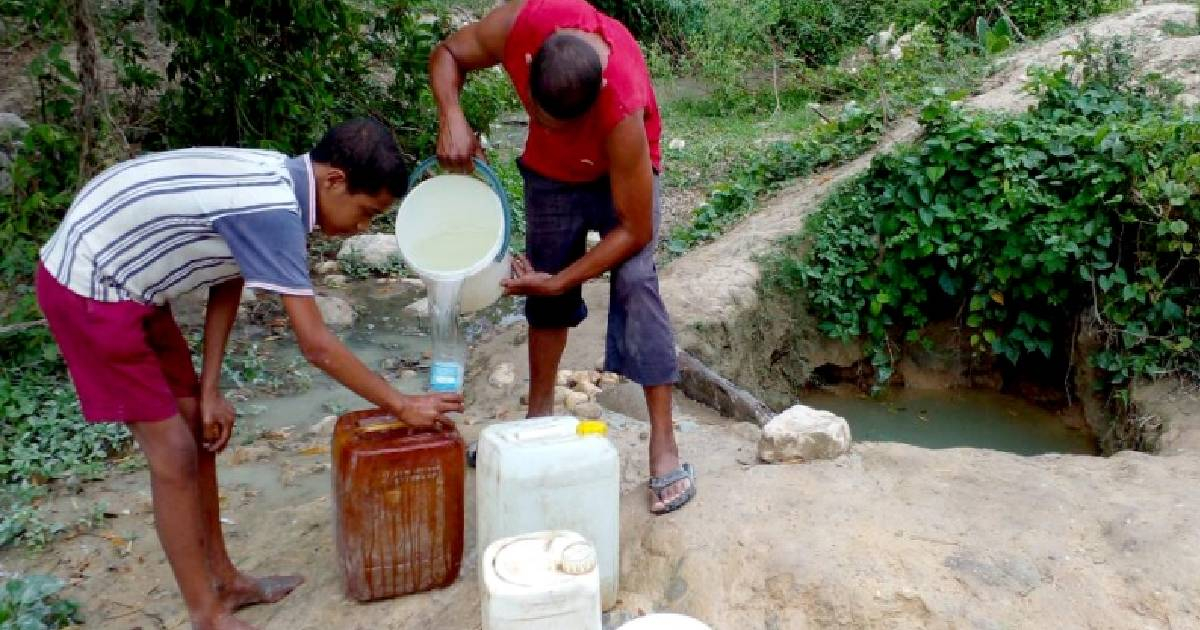 Residentes en Manuel Tames obtienen agua de pozos y algunos manantiales © Venceremos