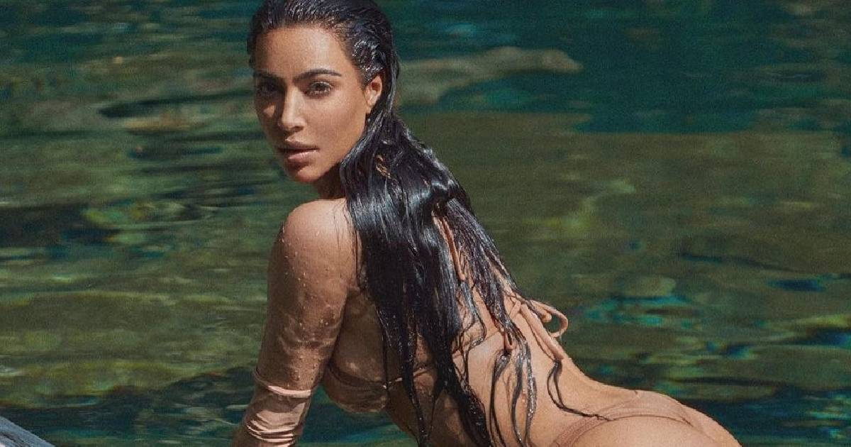 Kim Kardashian posando para la portada de Sports Illustrated © Instagram / Kim Kardashian 