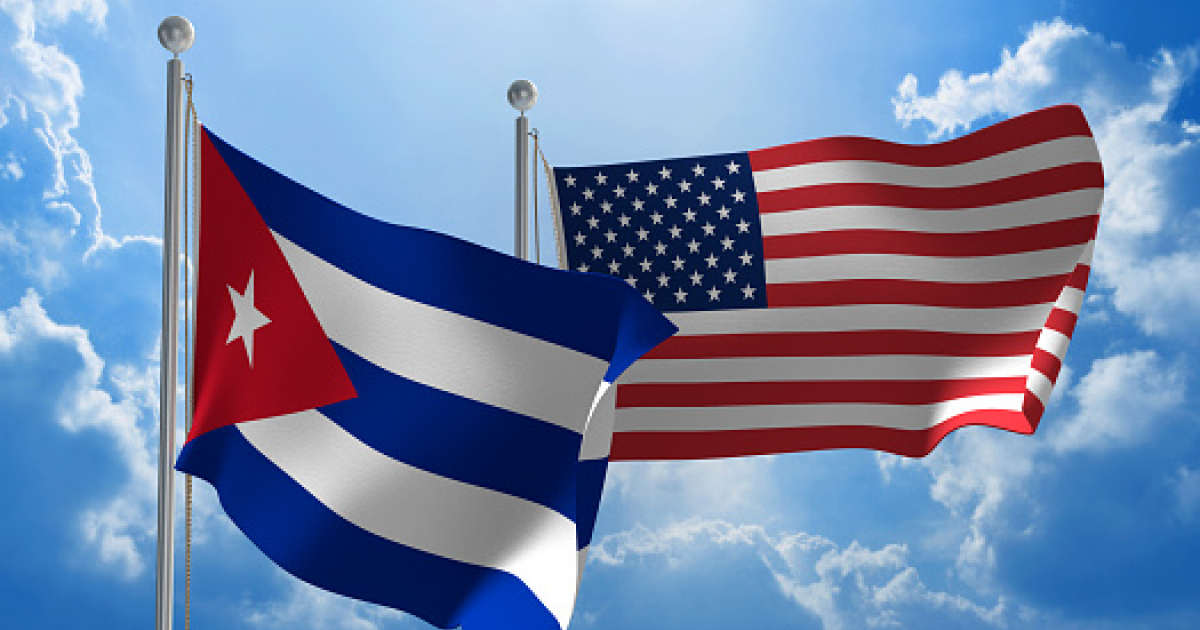 Banderas de Cuba y Estados Unidos en La Habana © Cubasi