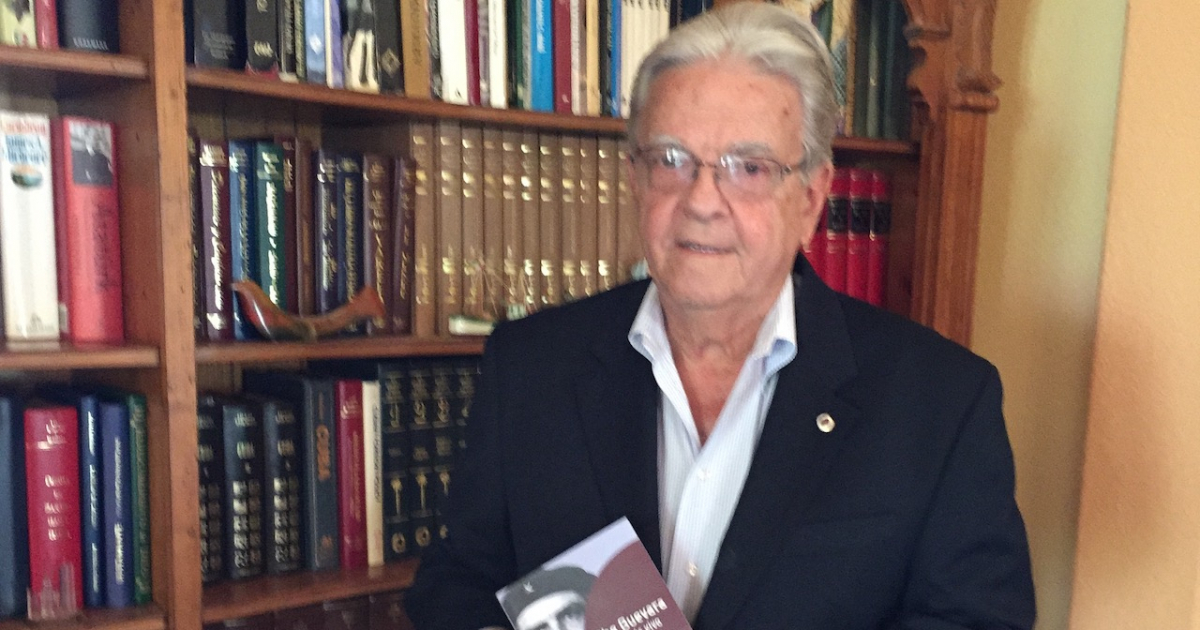 Alberto Muller Quintana, escritor, periodista y profesor universitario cubano © Cortesía del entrevistado