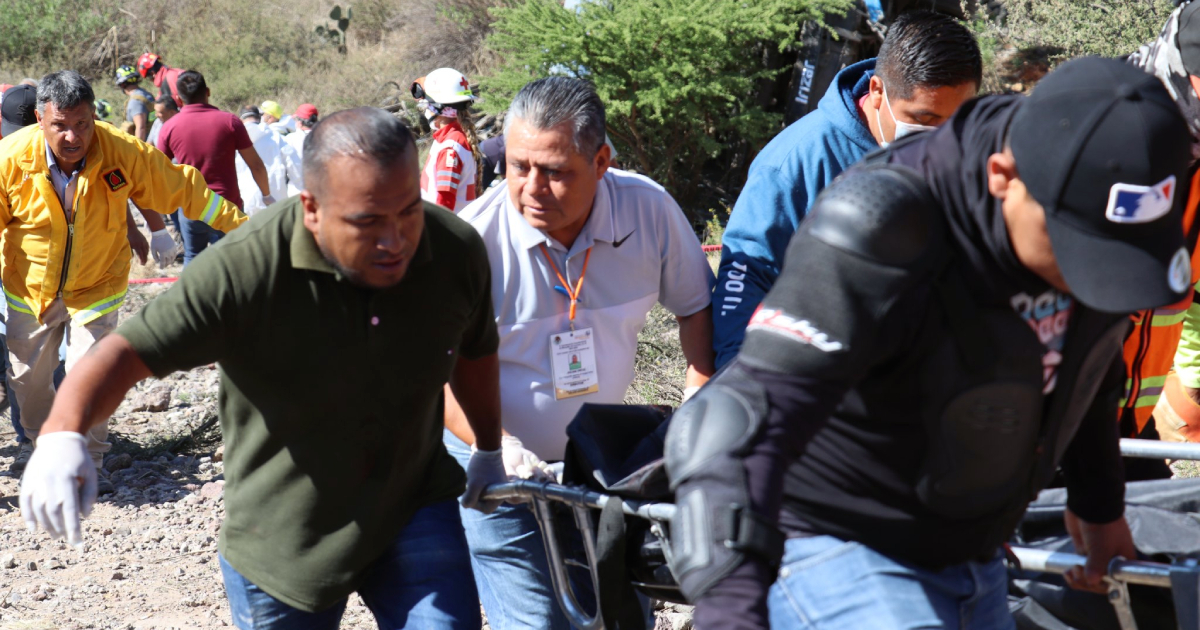 Autoridades rescatan migrantes accidentados en México © H. Ayuntamiento de Mexquitic de Carmona 2021-2024 / Facebook